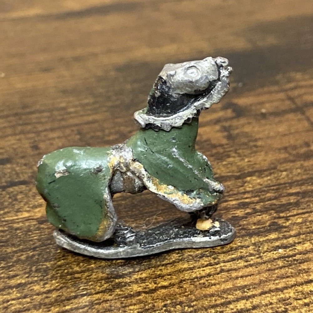 Hinchliffe MH3 Crusader Horse‎ Reining In Caparison Medieval Knight Wargame Mini